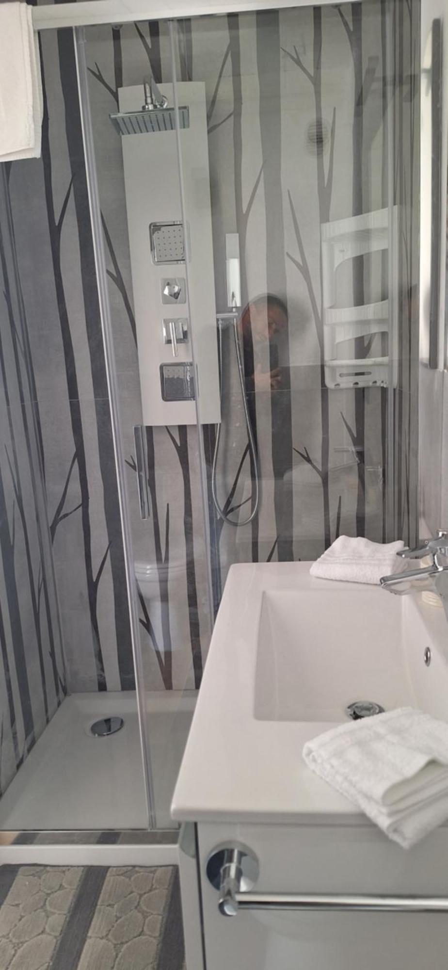 Luxury 1 Apartamento *